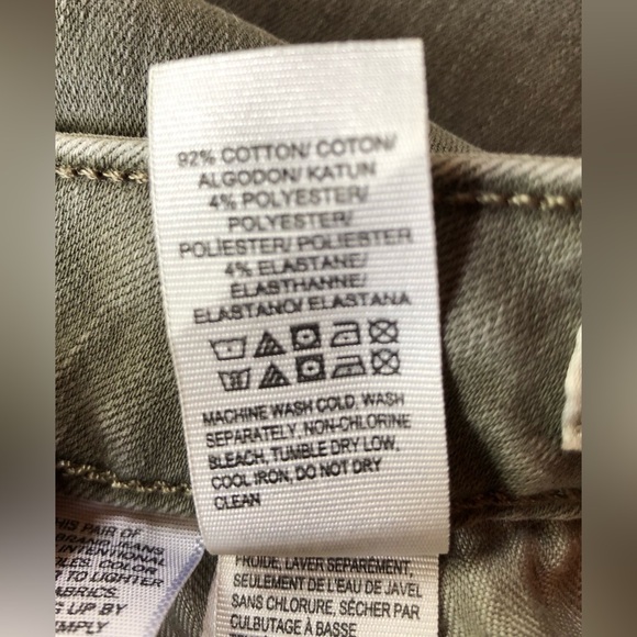 Lucky Brand Faded Green Cropped Jeans Size 18W - Picture 8 of 8